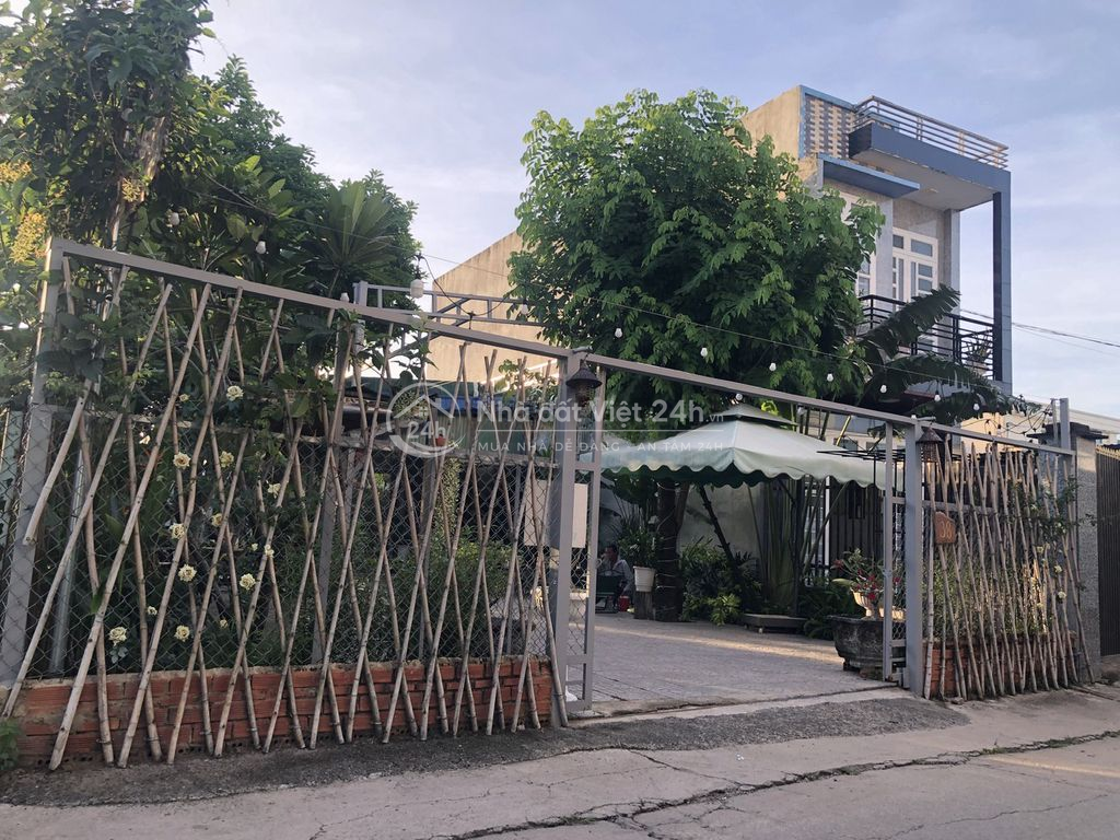Bán đất 315m2 gần trường học cấp 2
