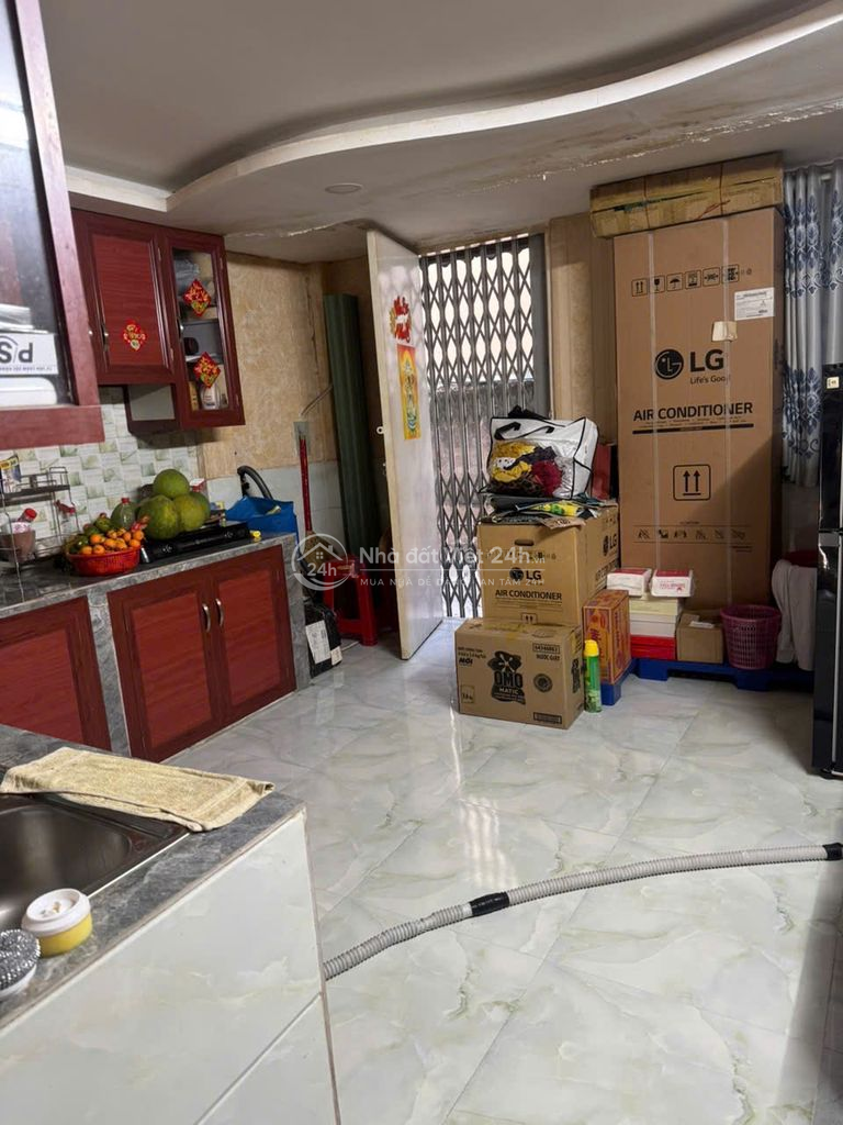 Thơm! 2mt Bình Phú - đối diện công viên - 4x16 - 2 tầng - chỉ 7.8 tỷ
