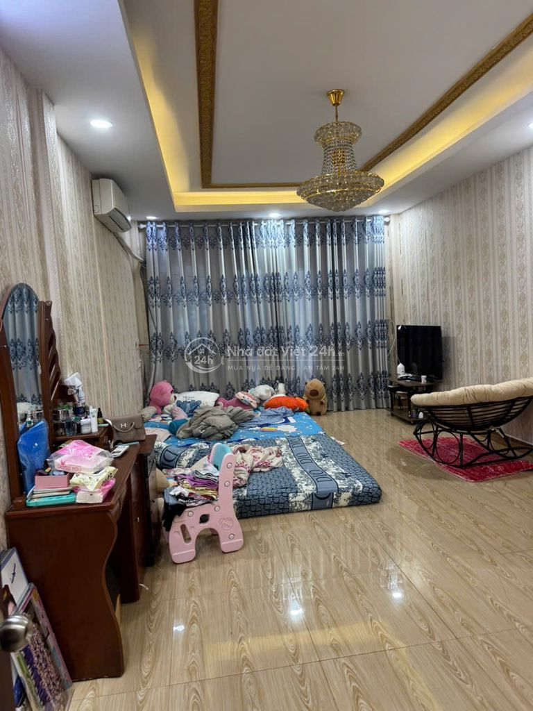 Thơm! 2mt Bình Phú - đối diện công viên - 4x16 - 2 tầng - chỉ 7.8 tỷ