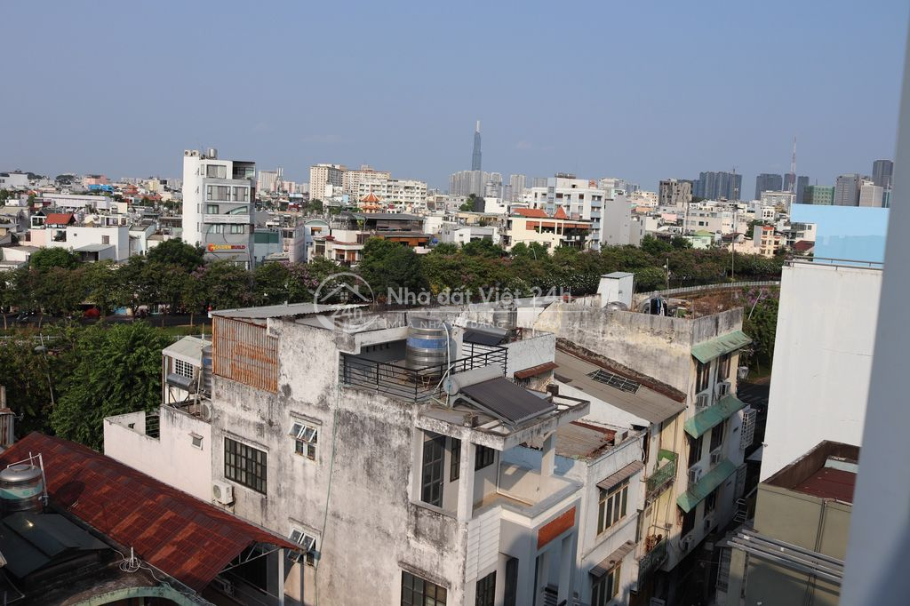 Bán Nhà Mặt tiền 56 Phan Đình Phùng, P. Cầu Kiệu, TPHCM