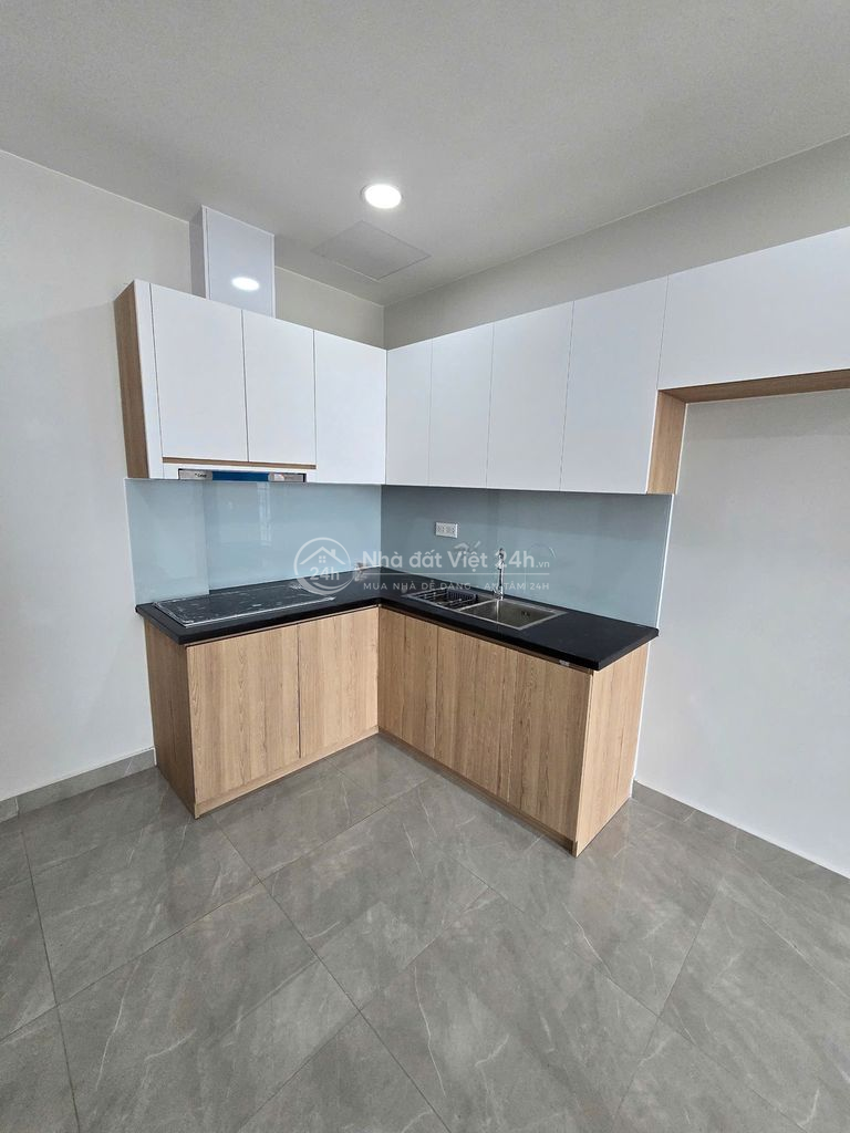 Cần bán căn hộ 2 PN chung cư Legacy Central