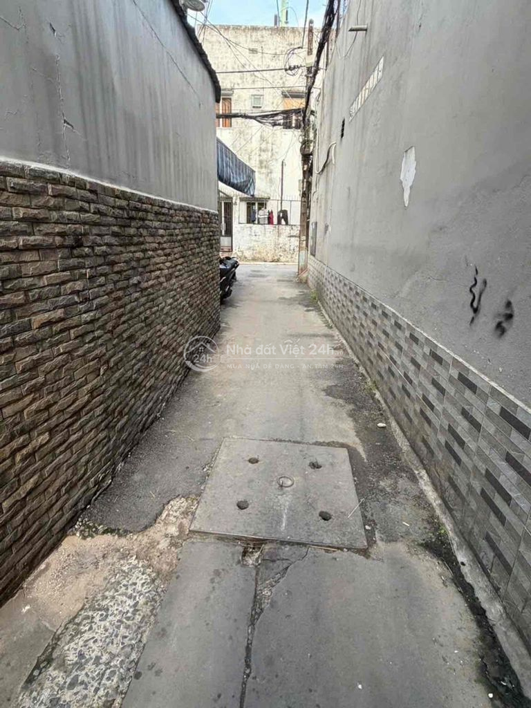 TRUNG TÂM PHÚ NHUẬN – CÁCH HẺM XE TẢI 15M – CHỈ 4.5 TỶ
