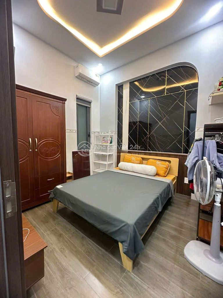 (CC) Bán CHDV 4 tầng | 35tr/tháng | Ngay chợ Khiết Tâm | Bình Chiểu cũ