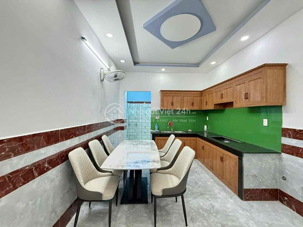 Nhà 3.4m x 16m 2 tầng ngay đầu đường Đông Bắc - Tô Ký P.Trung Mỹ Tây