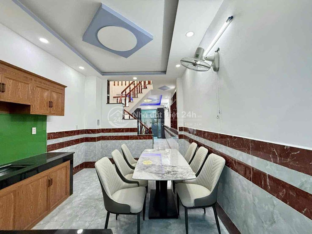 Nhà 3.4m x 16m 2 tầng ngay đầu đường Đông Bắc - Tô Ký P.Trung Mỹ Tây