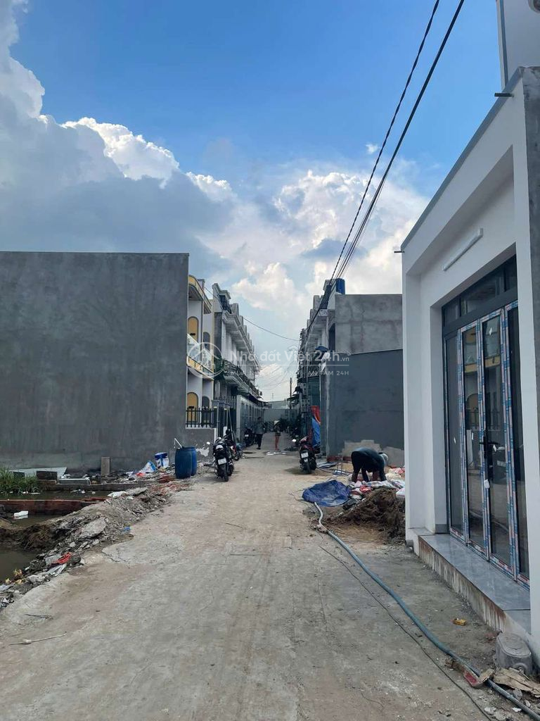 CHÍNH CHỦ bán đất thổ cư 44m2 ngay chợ Mỹ Hạnh Nam