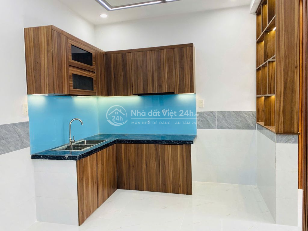 Hàng hiếm. nhà SHR ở p. Dĩ AN. chỉ nhỉnh 2ty