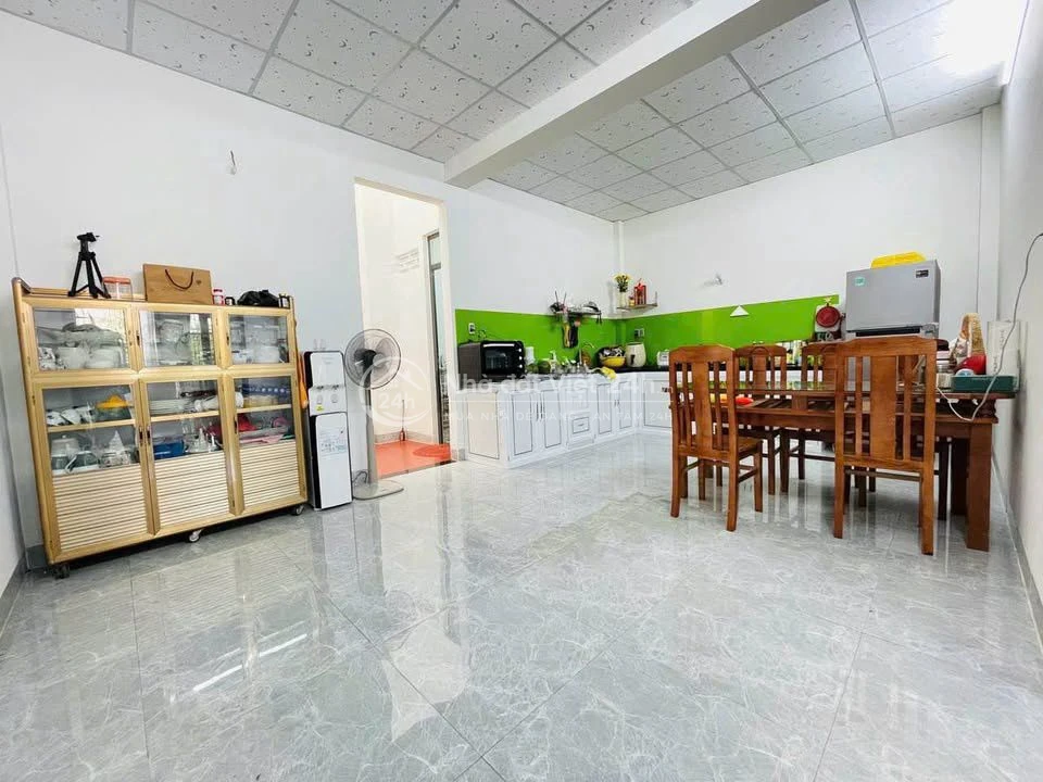 Bán nhà 6x24=141,9m2 Gia Huỳnh, giá 1,28 tỷ, Sổ hồng riêng