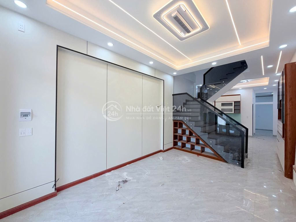 Bán đất gần cây xăng 26 cty Changshin giá 950 triệu, nhà 1,68 tỉ
