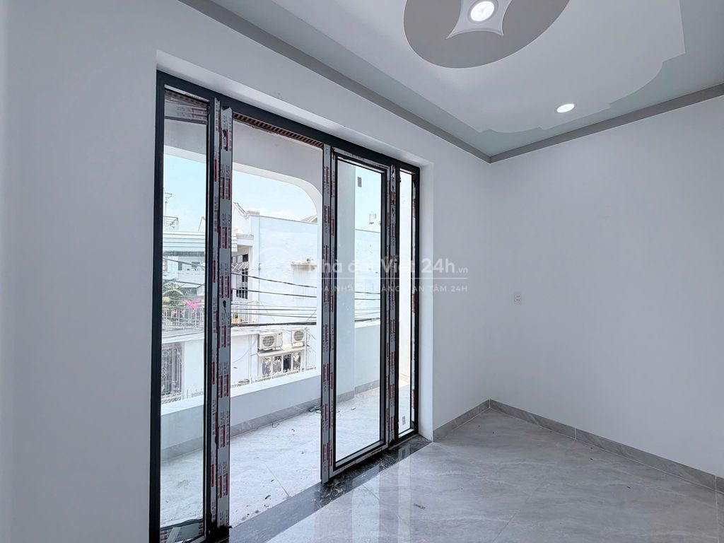 Bán đất gần cây xăng 26 cty Changshin giá 950 triệu, nhà 1,68 tỉ