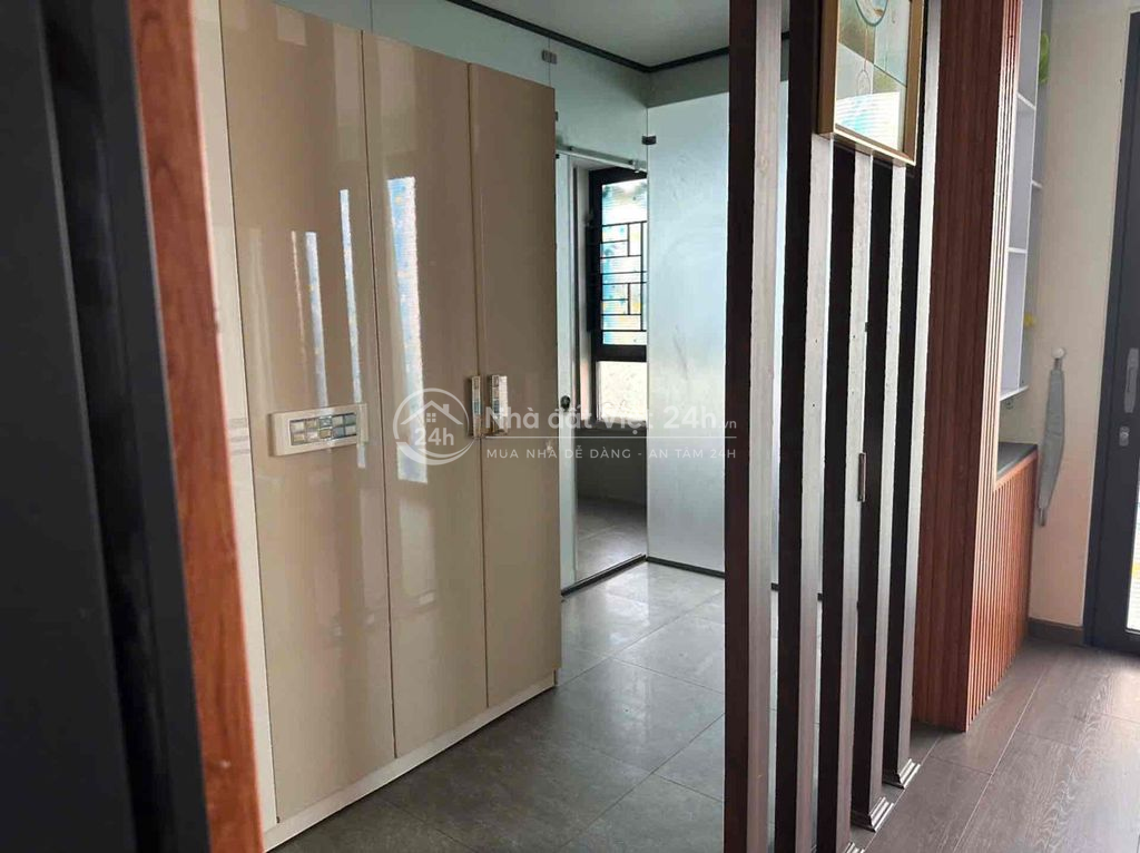 CÓ 102 ! 4 TẦNG - 103M2 NGANG 6M - GARA - KDC SÀI GÒN MỚI - HƠN 5TỶ