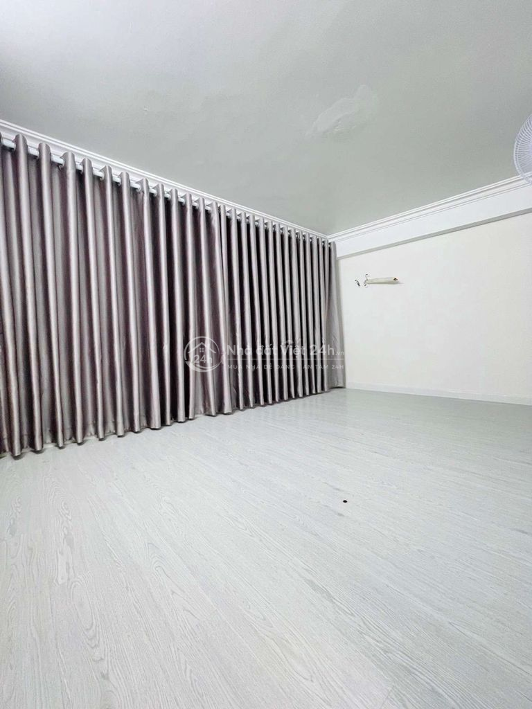 Phan Văn Trị, Bình Thanh, 35m, 4 tầng, giá: 5.23 tỷ, tặng ful Nội thất
