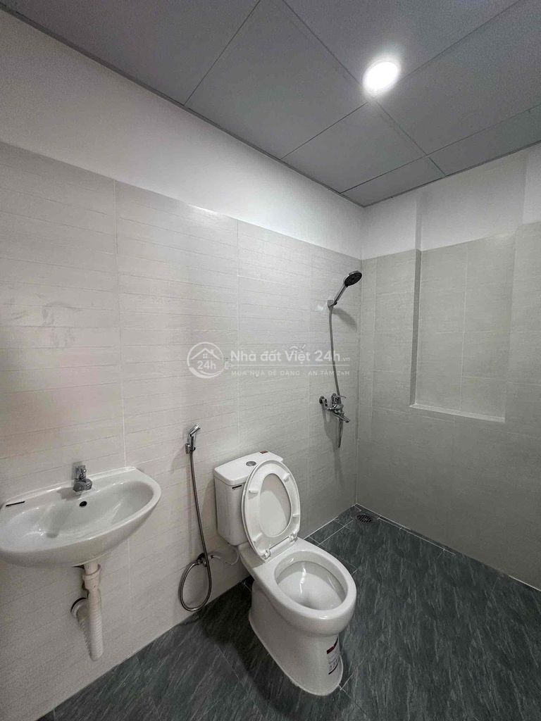 🌿 CĂN HỘ DỊCH VỤ MỚI XÂY – FULL NỘI THẤT – CÓ CỬA SỔ & BAN CÔNG THOÁNG