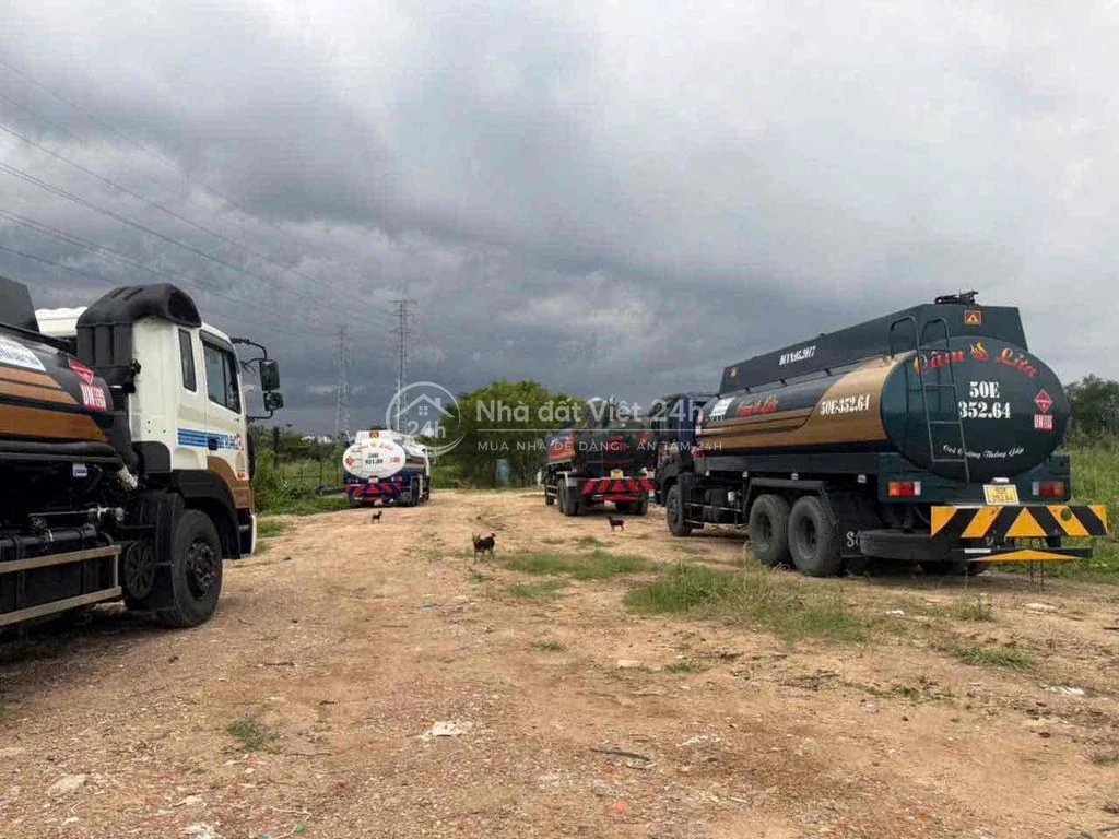 cho thuê đất đường Nguyễn Hữu Thọ 10.000m2 giá rẻ