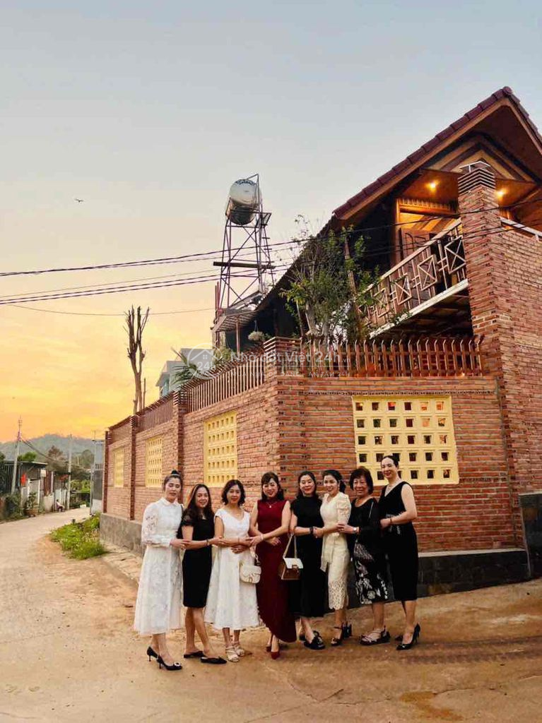 Bán Homestay hẻm Vạn Xuân thông chợ Ea Tam có hồ bơi 5,9 tỷ