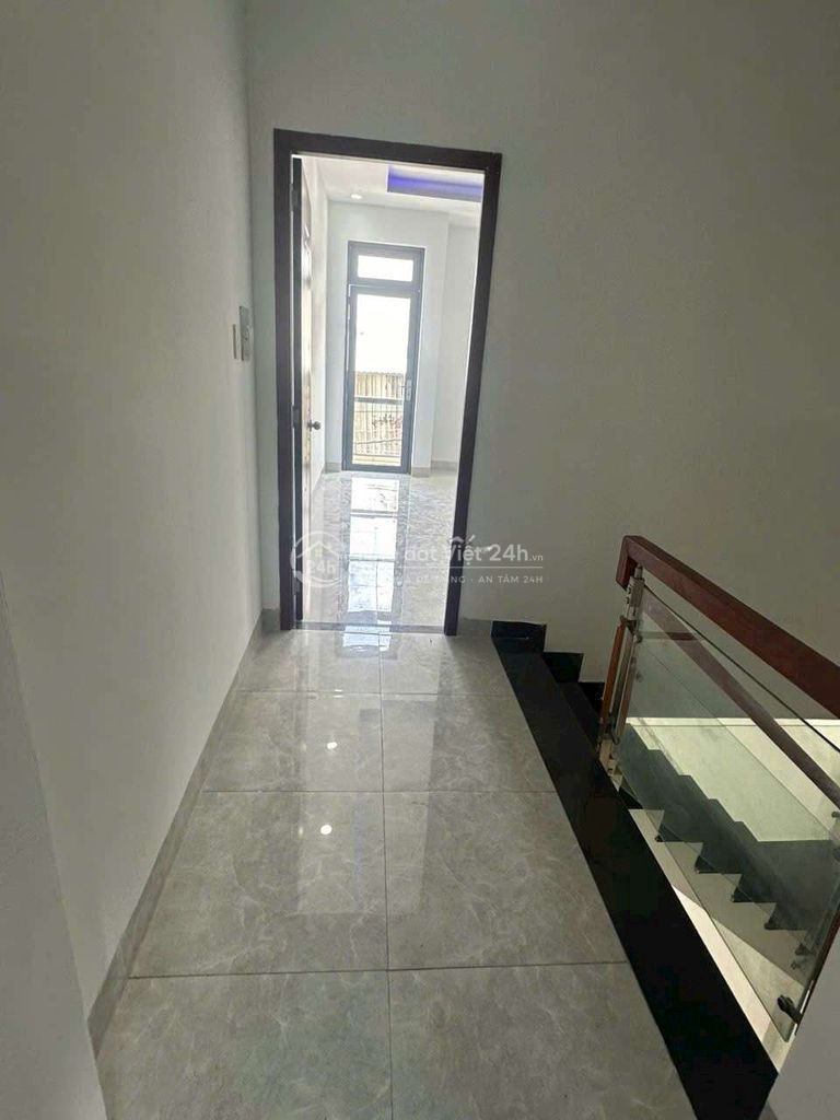 BÁN NHÀ VÔ Ở NGAY 4M*13M 1T+ LẦU SUỐT 2PN 2W ĐƯỜNG 4M