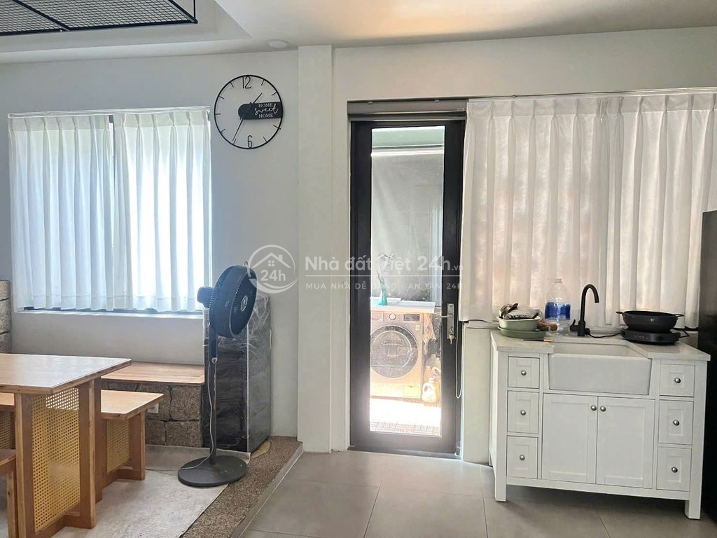 CHO THUÊ NHÀ PHỐ VƯỜN WATERPOINT ĐẦY ĐỦ NỘI THẤT GIÁ CHỈ 12tr/THÁNG