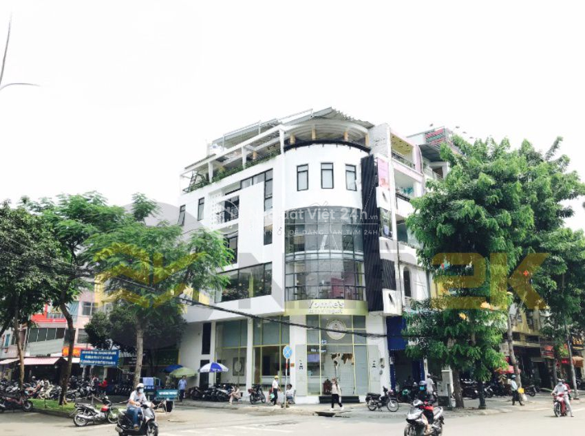 Căn góc 2MT Phan Xích Long, PN, Dt: 5x16m, Kc: 5 tầng TM, Gía: 90tr