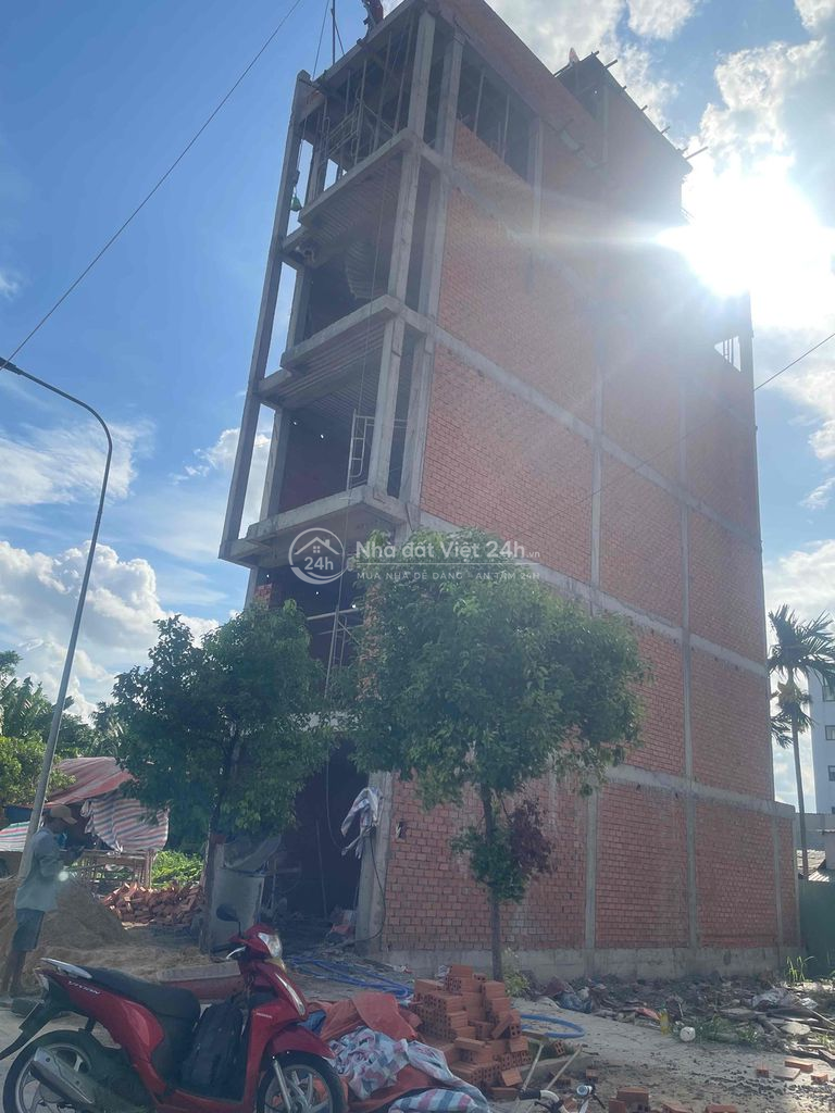 Bán 2 lô đất liền lề gần ngã tư ga , cách chợ Cầu Đồng 300m