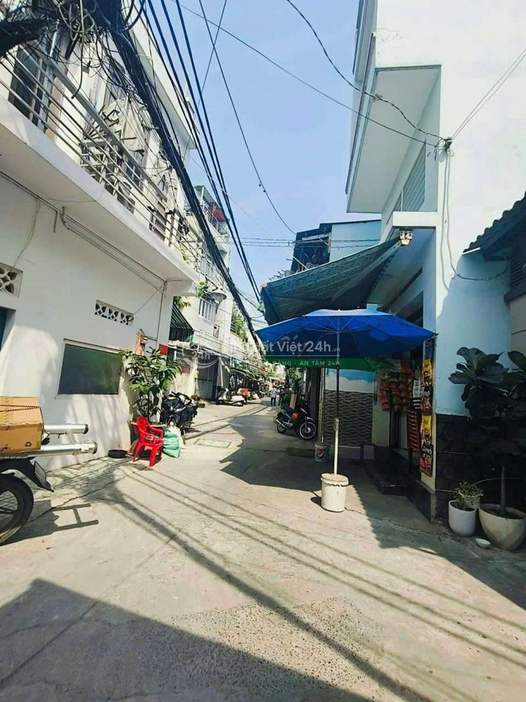 Bán nhà hẻm xe hơi Dương Bá Trạc, Quận 8, lô góc, shr hoàn công