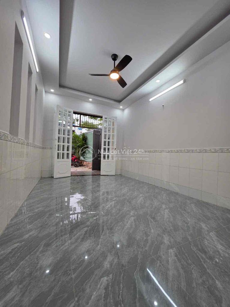 Chính chủ gửi bán nhà hẻm xe hơi c7d phạm hùng p bình Hưng tohcm