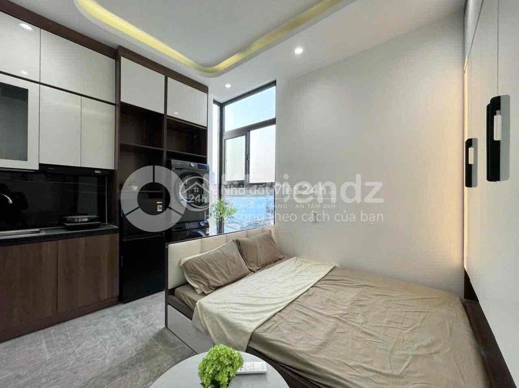 STUDIO BAN CÔNG NGAY KẾ BÊN ĐẦM SEN - SVĐ PHÚ THỌ