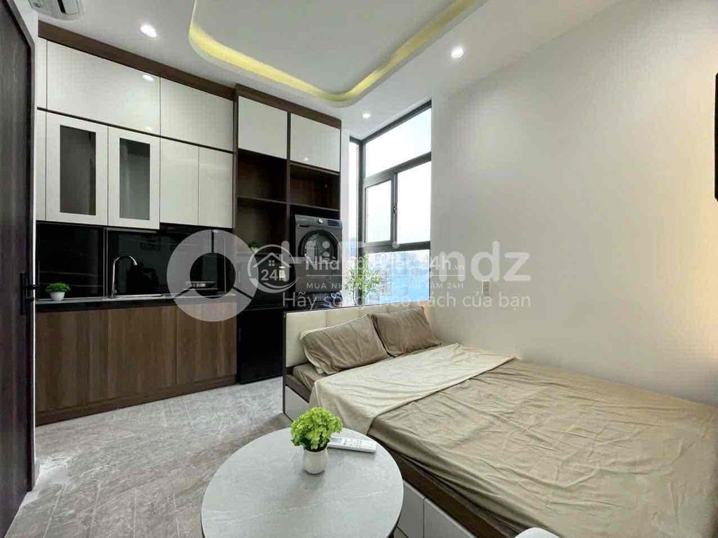 STUDIO BAN CÔNG NGAY KẾ BÊN ĐẦM SEN - SVĐ PHÚ THỌ