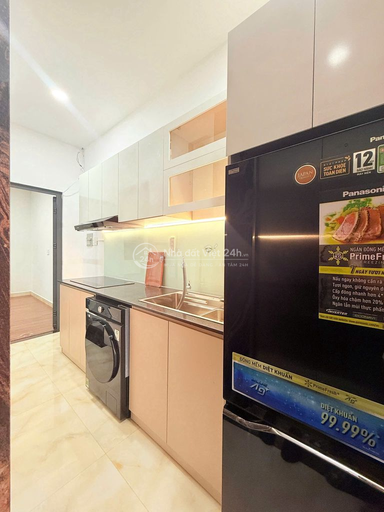CHDV full nội thất, 2PN, 2WC, 2 ban công, có thang máy