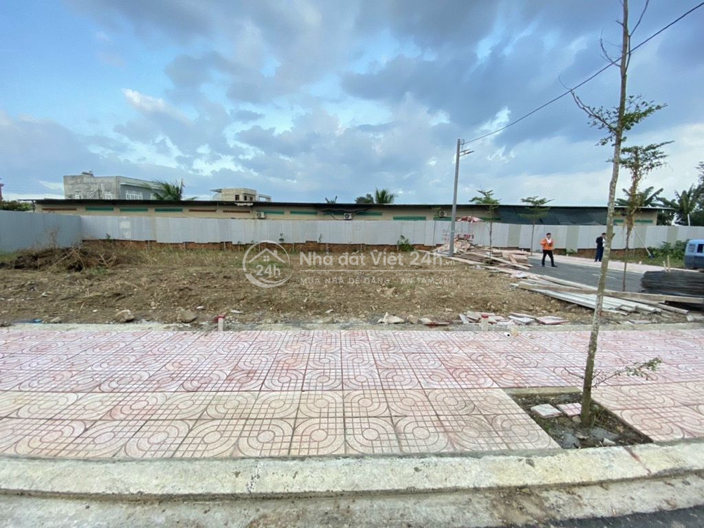 Tài Chinh 300Triệu Cần Mua Đất Gần Trung Tâm Biên Hòa Anh Chi Alo Em!