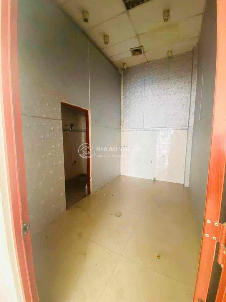 Cho thuê mặt bằng đẹp ngang 6m5  mặt tiền Nguyễn Ái Quốc, Biên Hòa