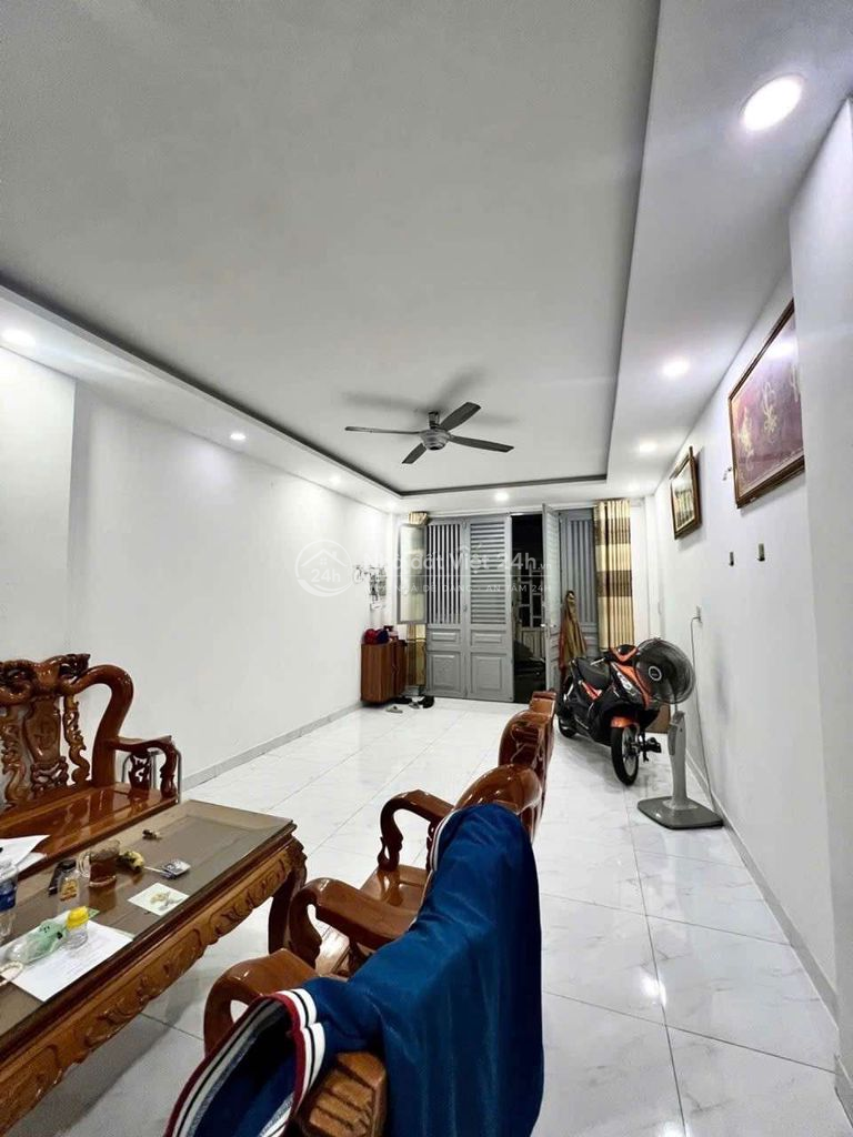 TÂN PHÚ HIẾM CÓ-RỘNG ĐẸP RẼ-BÁN NHÀ 4×14-4TẦNG-ĐƯỜNG BỜ BAO -SÁT AEON