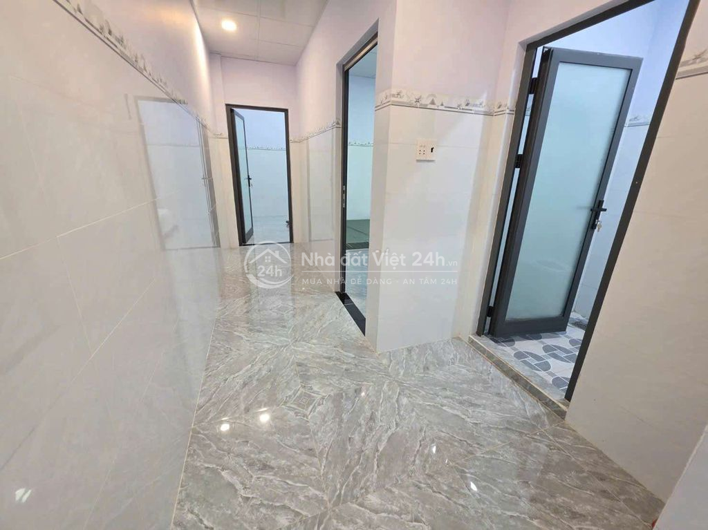 NHÀ P. PHÚ TÂN MỚI 100% 3PN 4WC HẺM OTO