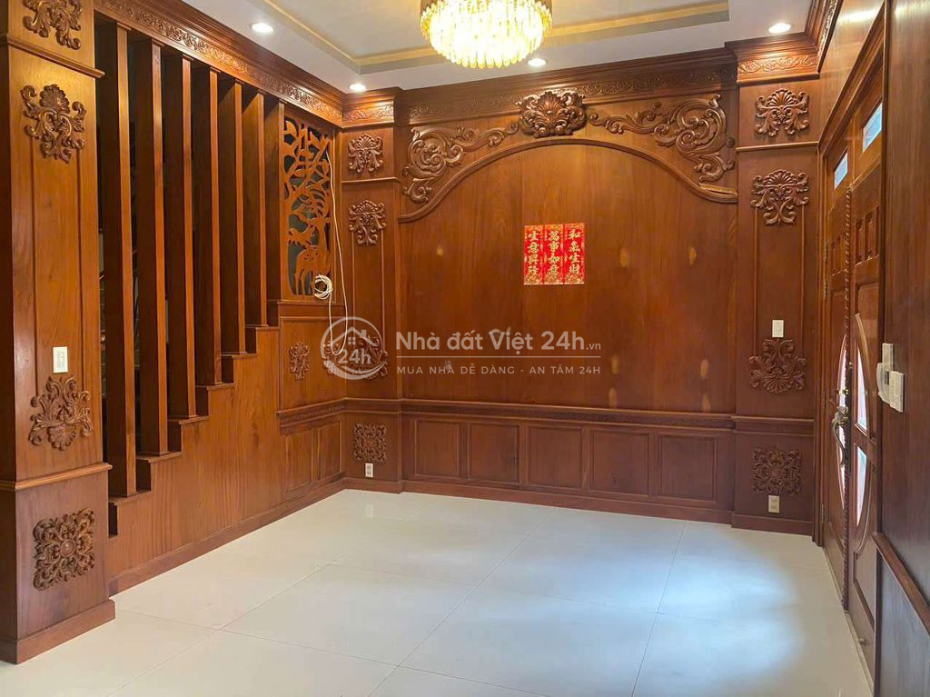 nhà 1 hầm 4 lầu KDC ấp 5 bình hưng DT 7m x 19.5m 5 tầng