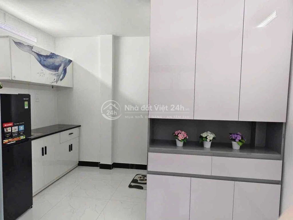 BÁN CHUNG CƯ MẶT TIỀN TRẦN HƯNG ĐẠO QUẬN 5  GIÁ 1 TỈ 250
