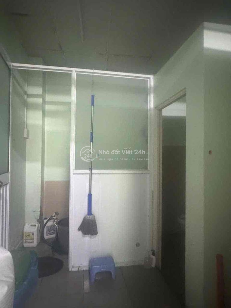 nhà riêng 2 tầng, DTSD 52m2, hẻm chính ra Lý Thái Tổ ,