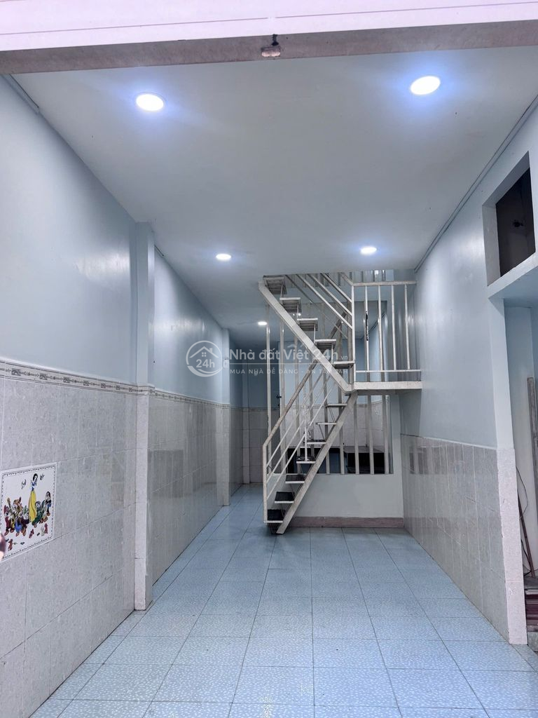 [CHÍNH CHỦ BÁN] hẻm Chợ Tân Hương 33m²(2 tầng 2PN 2WC)- 3.8 tỷ TL nhẹ