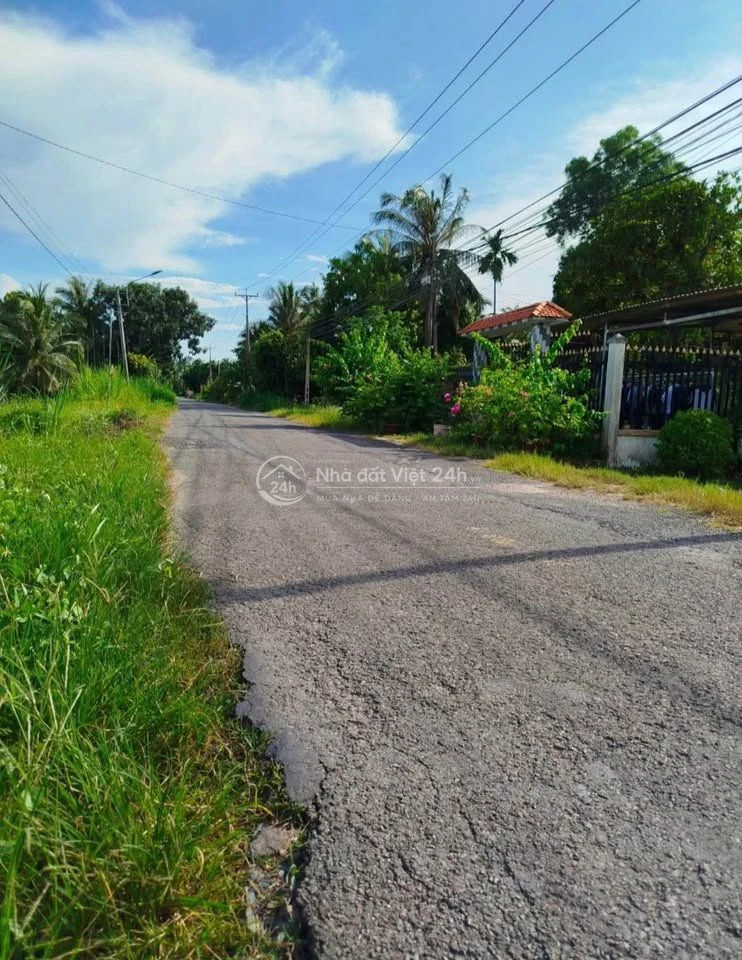 Ngay KCX Linh Trung 3, Lô đất 330m2 (7x45), 850 triệu, sổ riêng