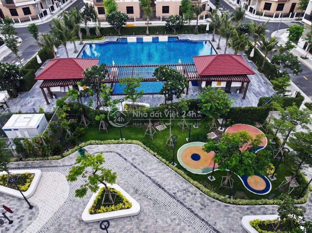 Cần cho thuê nhà phố T&T City Millennia Long Hậu, ngay cạnh Cổng
