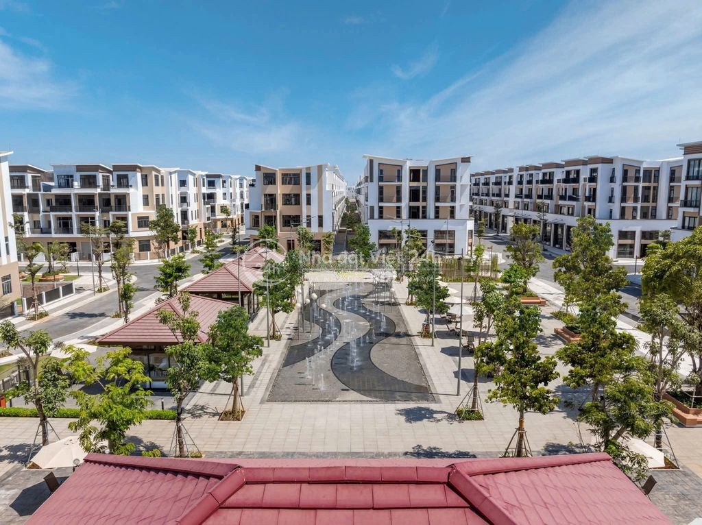 Cần cho thuê nhà phố T&T City Millennia Long Hậu, ngay cạnh Cổng