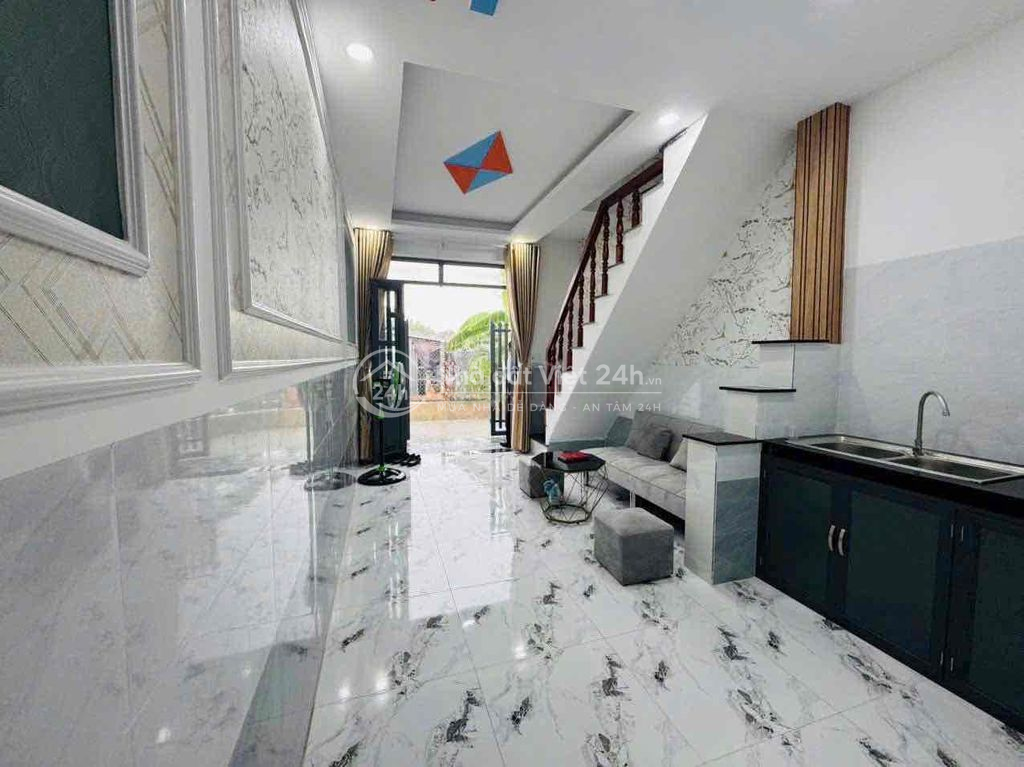 Cần bán gấp căn nhà