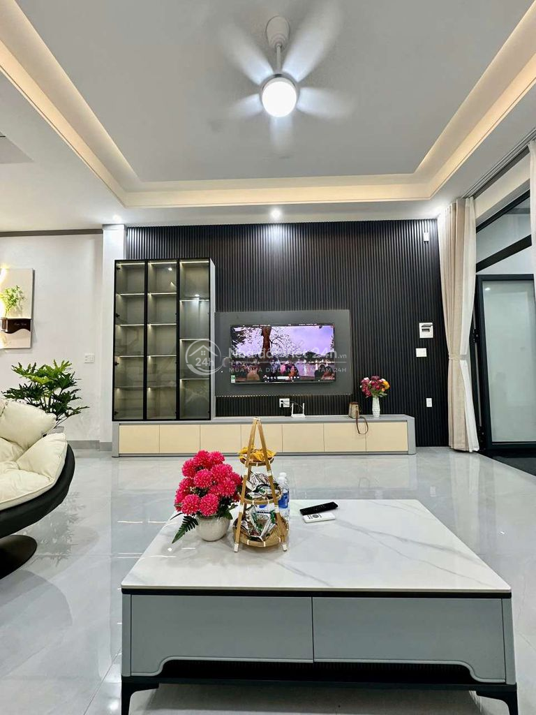 BÁN NHÀ MỚI HẺM 2 ÔTÔ THOẢI MÁI