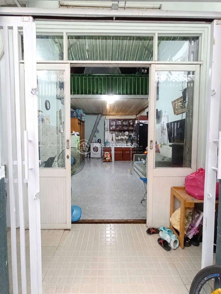 Nhà 2 Tầng-30,5m2-Hẻm 3m Thông-Gần Bệnh Viện BTân-Chỉ 3Ty Nhẹ