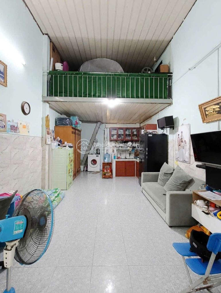 Nhà 2 Tầng-30,5m2-Hẻm 3m Thông-Gần Bệnh Viện BTân-Chỉ 3Ty Nhẹ