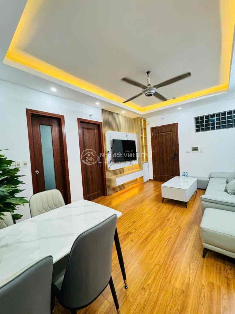 Hiếm! CC Kim Văn Kim Lũ, mặt phố 3N; 2VS, tặng NT xịn, sổ riêng