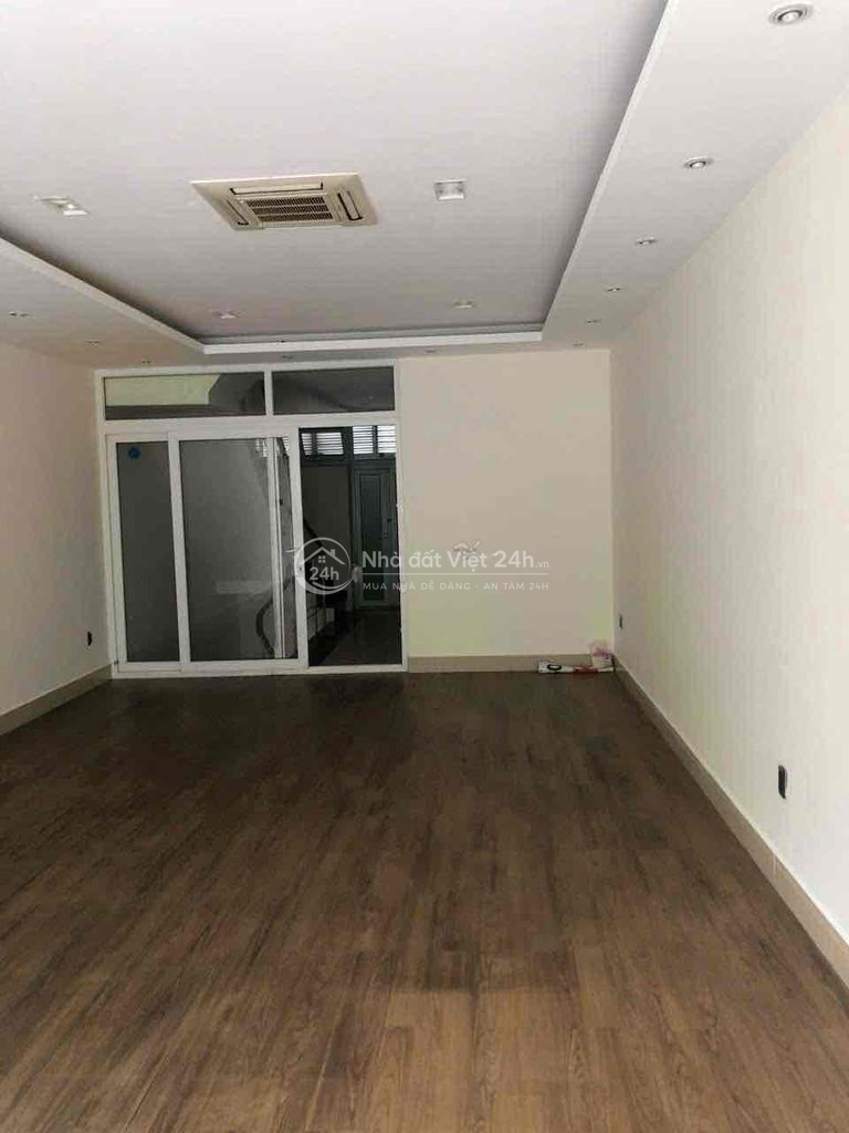 cho thuê nhà mặt tiền Hoàng Trọng Mậu