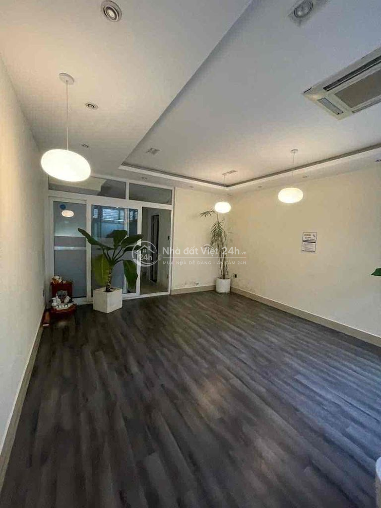 cho thuê nhà mặt tiền Hoàng Trọng Mậu