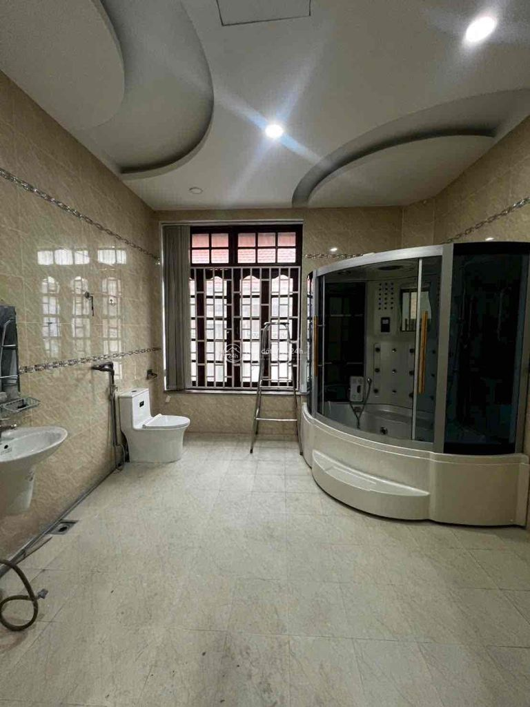 NHÀ BIỆT THỰ CHO THUÊ