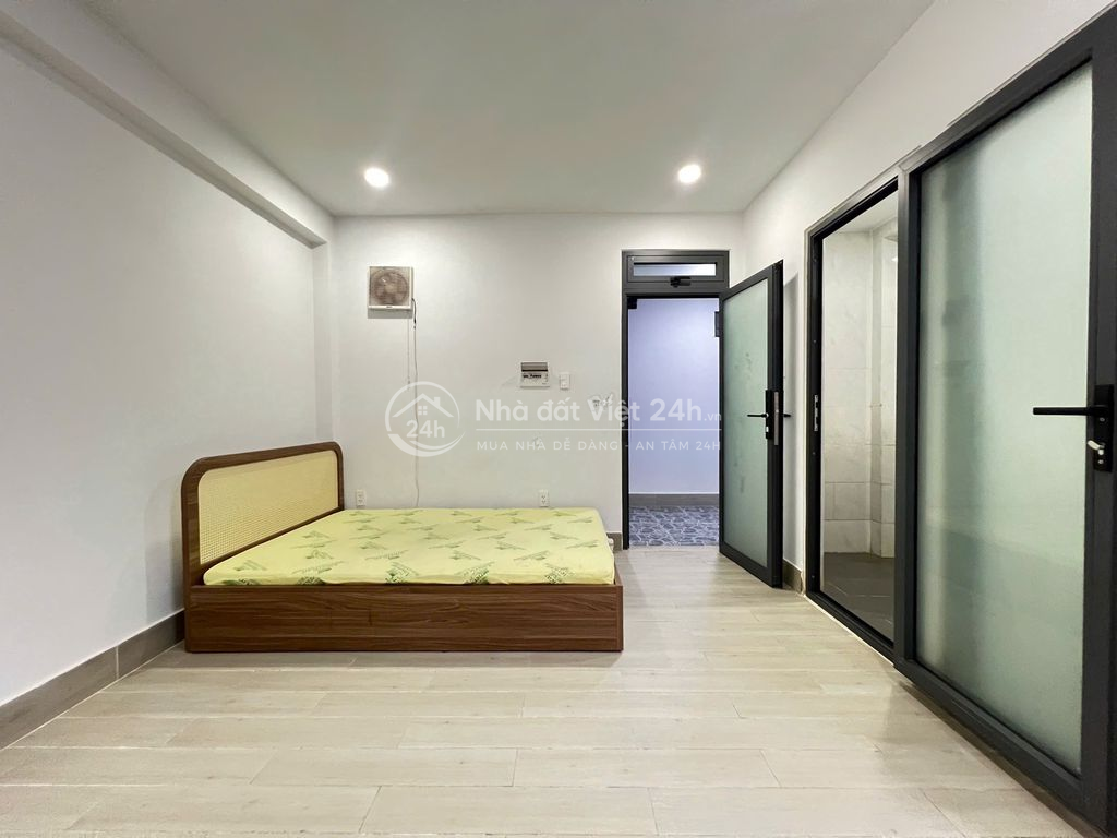 SIÊU PHẨM BAN CÔNG LOTTE NGUYỄN VĂN LƯỢNG ĐH IUH VLU FULL NT MỚI 100%
