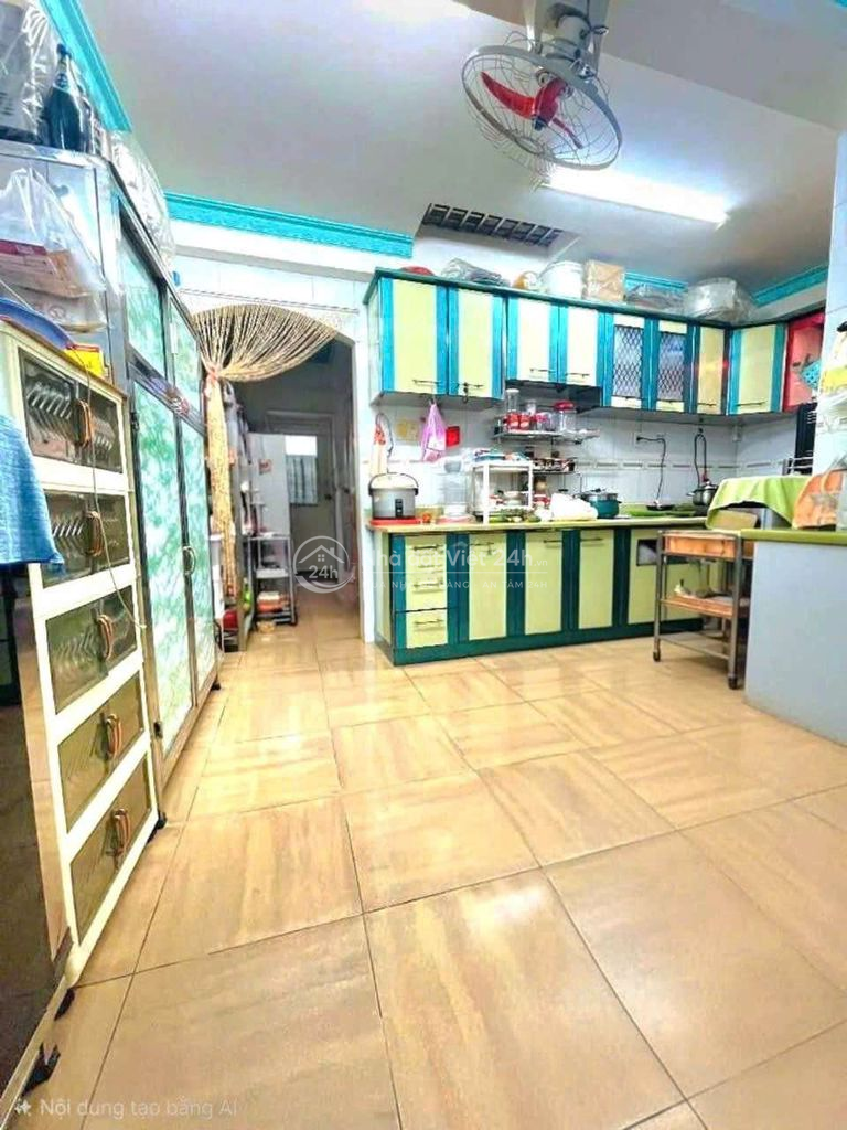 4 tầng BTCT, 1 sẹc, HXH, Ngay Phạm Văn Chí, 48m2, Q6 chỉ hơn 5đ.