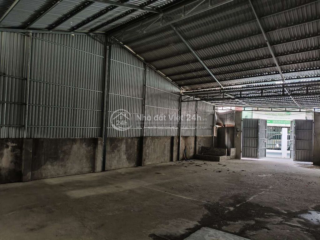 Cho Thuê Kho 171m² giá 10tr Tây Mỗ